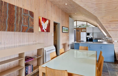 Kennett River House | Premier Stay at Mouzel - Kennett River with Ocean Views