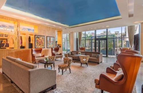 Le Plateau Hotel | Discover Mövenpick Hotel Abidjan: Family-Friendly Stays