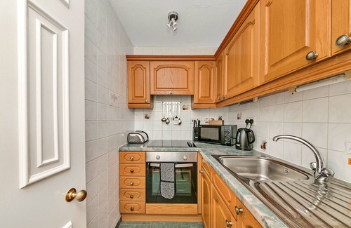 Thirsk Apartment | Relaxing Retreats at Mowbray Hall Apartment in Comfort