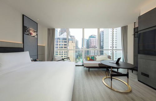 Yuzhong Hotel | Child-Friendly Comfort at Moxy Chongqing for Your Stay