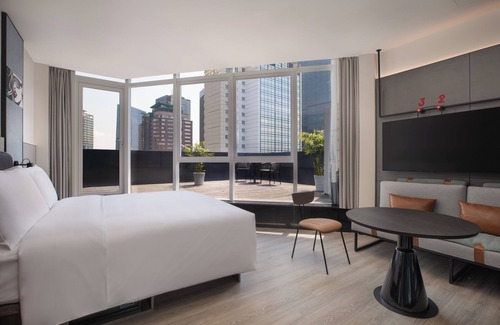 Yuzhong Hotel | Child-Friendly Comfort at Moxy Chongqing for Your Stay