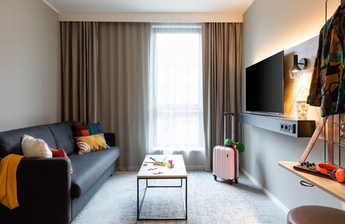 Dortmund Hotel | Discover Moxy Dortmund: Top-Rated Hotel with Spa & Dining