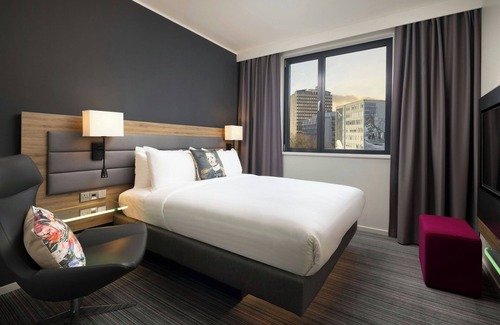 City Centre Glasgow Hotel | Stylish Moxy Glasgow Merchant City with Pool & Spa Amenities