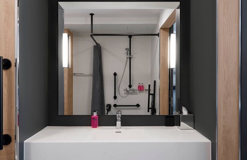 Central Milton Keynes Hotel | Exceptional Moxy Milton Keynes: Pool, Breakfast & Accessibility