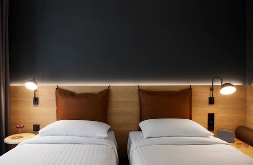 Central Milton Keynes Hotel | Exceptional Moxy Milton Keynes: Pool, Breakfast & Accessibility