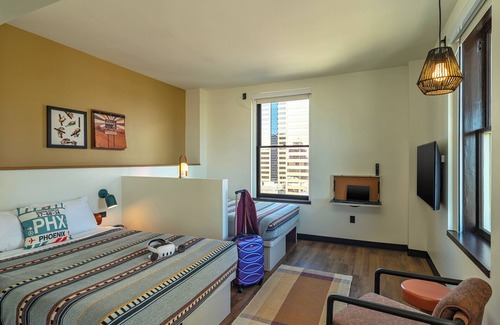 Downtown Phoenix Hotel | Discover Moxy Phoenix Downtown: Exceptional Stay Awaits