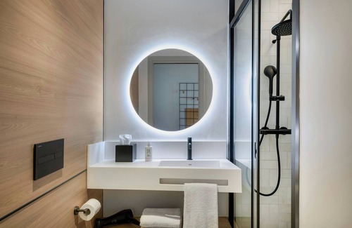 Torre Annunziata Hotel | Moxy Pompeii