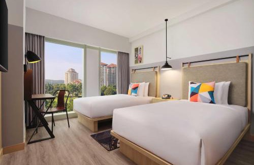 Putrajaya Hotel | Experience Moxy Putrajaya: 4-Star Stay with Pool & Ocean Views