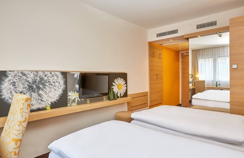 District 9 Hotel | Discover H+ Hotel Zürich: A 4-Star Retreat with Spa & Dining