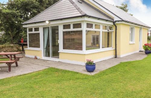 Banna House | Moybella Lodge: Rated 10/10 with Family-Friendly Amenities