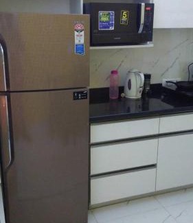 New Friends Colony Apartment | Cozy 1 BHK Apartment Near NFC Market, Pet & Child Friendly