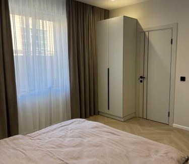 Rivne Hotel | Relax at the Mini-Hotel Neptun with Pool & Hot Tub