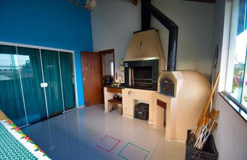 Rio Vermelho Sul House | Pet-Friendly Getaway at Mozamba Surf House - Rated 9/10