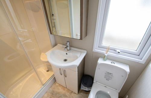 Camber Resort | Discover Parkdean Resorts at Camber Sands - Pet Friendly Oasis