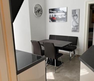 Mariahilf Apartment | Outstanding MQ Appartement: Child-Friendly & Highly Rated
