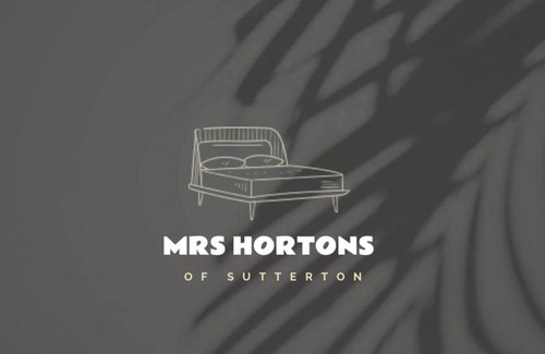 Sutterton House | Pet-Friendly Mrs Hortons Guest Rooms with 9.7/10 Rating