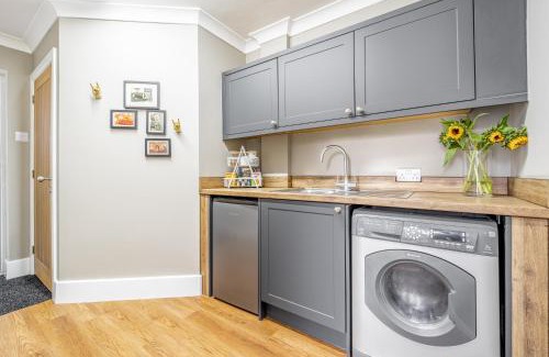 Sutterton House | Pet-Friendly Mrs Hortons Guest Rooms with 9.7/10 Rating