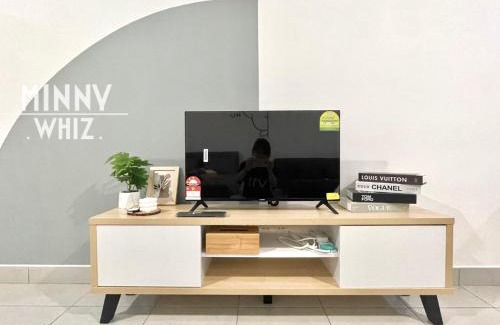 Cheras Apartment | Cozy MRT Balcony Retreat with Pool & Family-Friendly Vibes