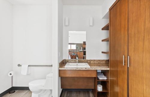 zona dos extendida Apartment | Accessible Suite Loft Near Carretera 57 - Rated 9.4