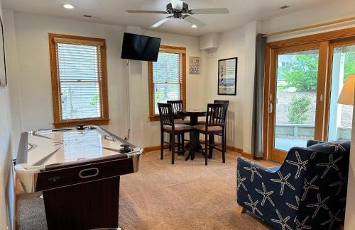 Nags Head House | Relax at MS07 Seas The Day: Family-Friendly Getaway