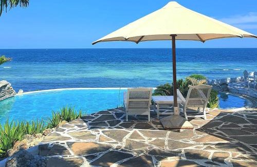 Msambweni Villa | Relax at Msambweni Beach House: 4-Star Oceanfront Escape