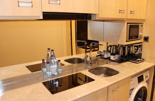 Jizan Hotel | Comfortable Msharef Al Moden Suites in Jazan