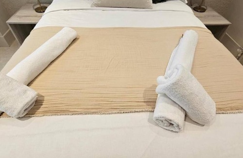 Brent Hotel | MSM Arena Hotel