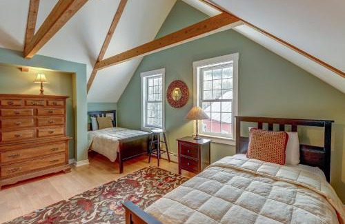 Moretown House | Pet-Friendly Retreat at Mt. Ellen's Backyard Bungalow