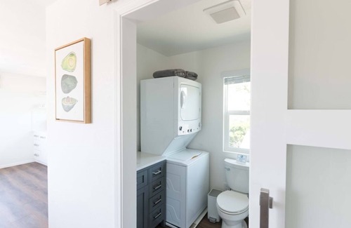 El Cajon House | Exceptional Mt Helix Studio Loft with Scenic Mountain Views