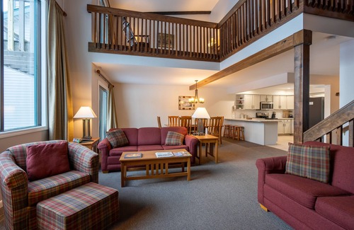 Lake Placid Condo | Experience Mt. Jo Lodge: Stay in Lake Placid's Heart