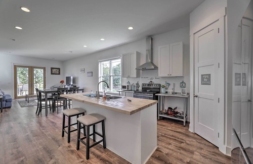 Mount Juliet House | Relaxing Mt Juliet Getaway Steps from Old Hickory Lake