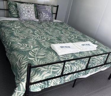 Horse Creek Hotel | Mt Morgan Motel & Caravan Park