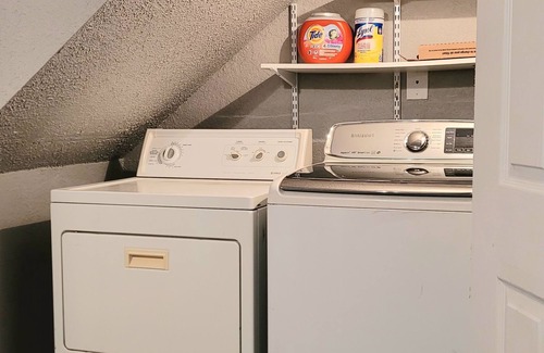 Fort Worth Apartment | Cozy Fortworth Suite: Pet-Friendly Home Near Downtown & Zoo