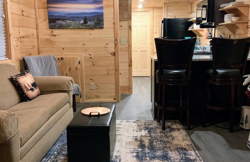 Travelers Rest Cabin | Best Location Mountain Cabin Getaway with Pool and Fire Pit