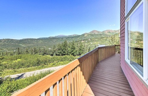 Bear Valley House | Family-Friendly Mtn View Anchorage Escape Near Downtown