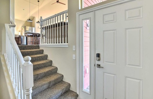 Bear Valley House | Family-Friendly Mtn View Anchorage Escape Near Downtown