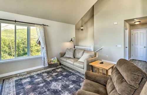 Bear Valley House | Family-Friendly Mtn View Anchorage Escape Near Downtown