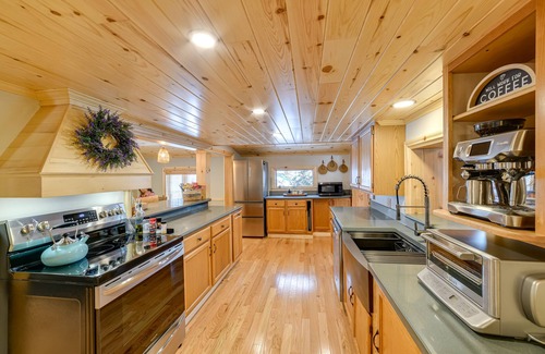 Deposit Cabin | Experience the New York Catskills Cabin on Delaware River!