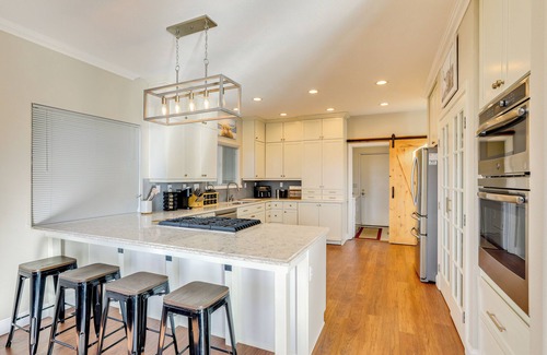 Sparks House | Mtn-View Escape w/Hot Tub in Sparks!