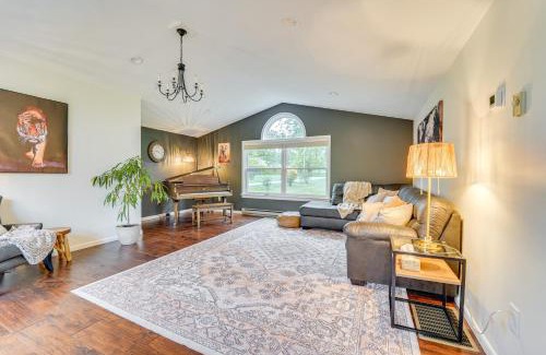 Duncansville House | Mtn-View Escape with Large Yard in Duncansville!