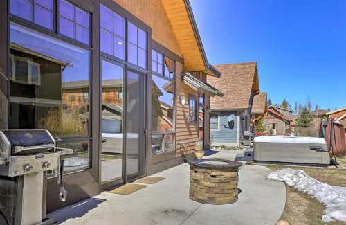 Grand Park House | Cozy Fraser Home with Hot Tub - Perfect for Ski Lovers!