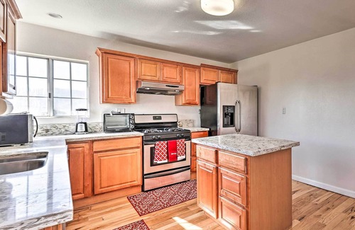 Lake Elsinore House | Relaxing Lake Elsinore Retreat with Private Pool & Spa