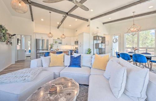 Pine House | Mountain View Retreat with Spa & Hot Tub Amenities
