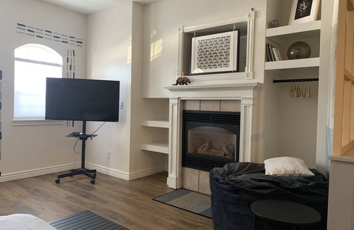 Midway Apartment | Cozy MtnPad Midway Studio Apartment for Family Getaways