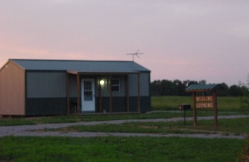 Murphysboro Cabin | Discover Mudline Lodging: Top-Rated Cabin Retreat in Illinois