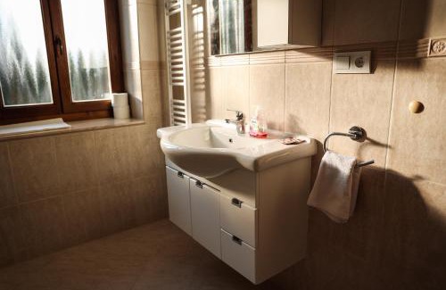 Many Apartment | Top-Rated Muflon Apartman with Hot Tub in Mány