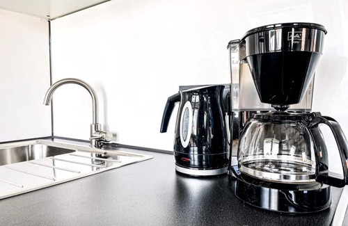 Rysum Apartment | Discover Mühlenkieker Apartment Near North Sea in Rysum