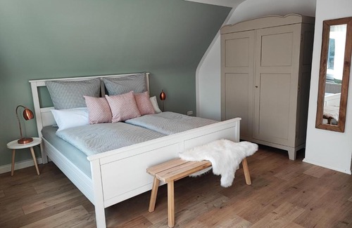 Ottersweier House | Guest Rated 9.7/10 at Muhrbach - Family-Friendly Retreat