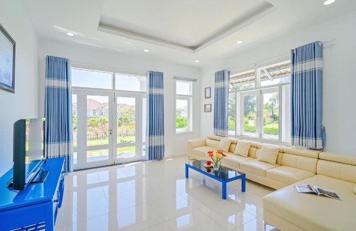 Phu Hai Beach Villa | Exceptional Muine Paradise Villa with Oceanfront Views