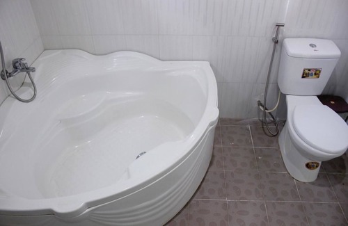 East Ham Tien Beach Hotel | Guest Rated 10/10 at Muine Sunlight Villa with Pool & Dining